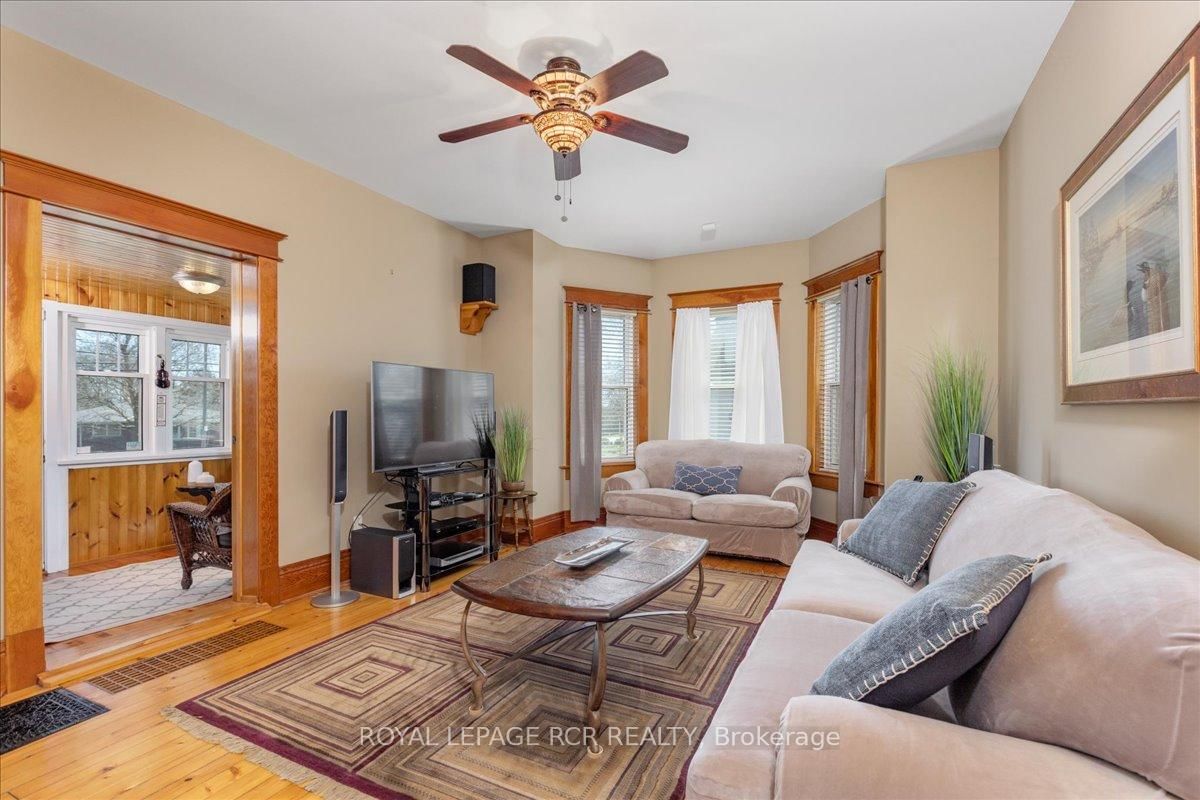 20314 Leslie Street • East Gwillimbury, ON photo 13