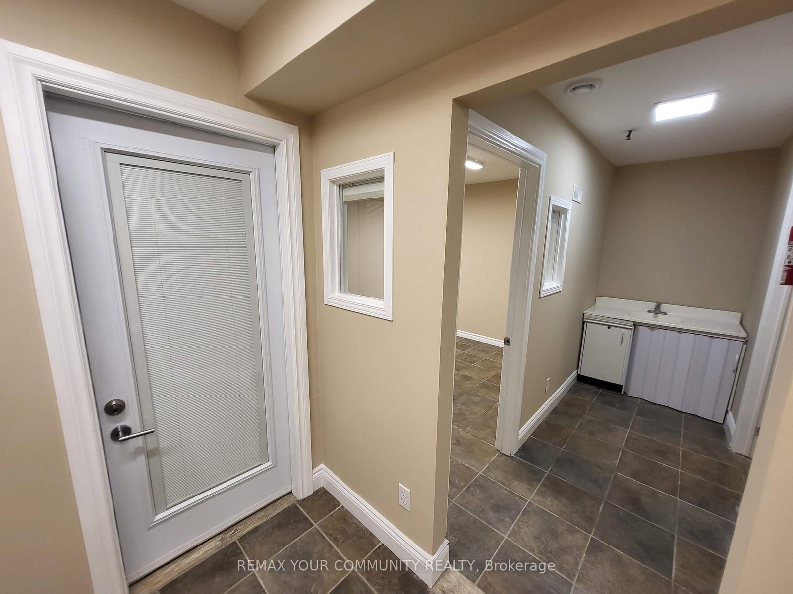 91 Anderson Avenue, Unit 3-B - Photo 16