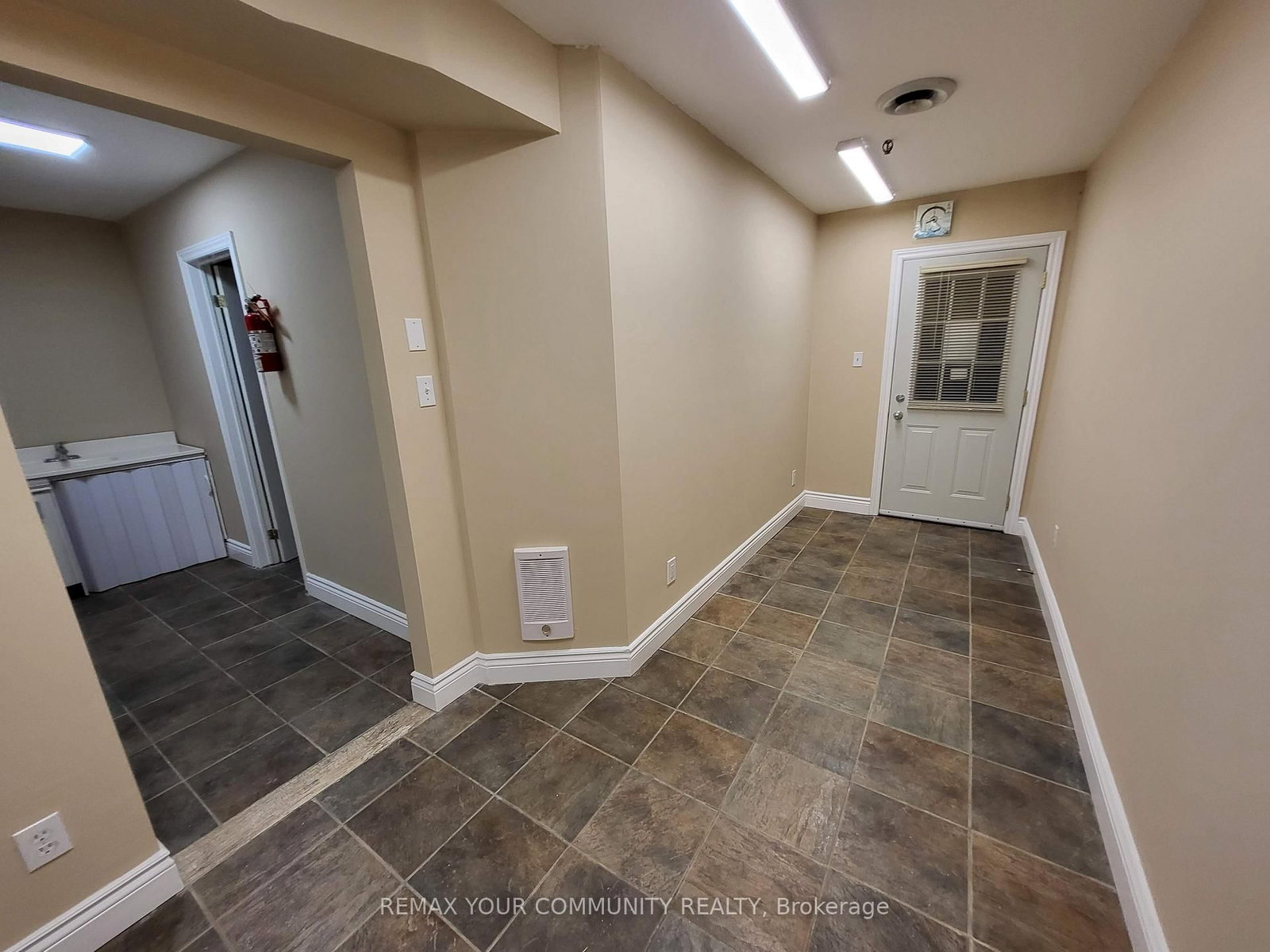 91 Anderson Avenue, Unit 3-B - Photo 8