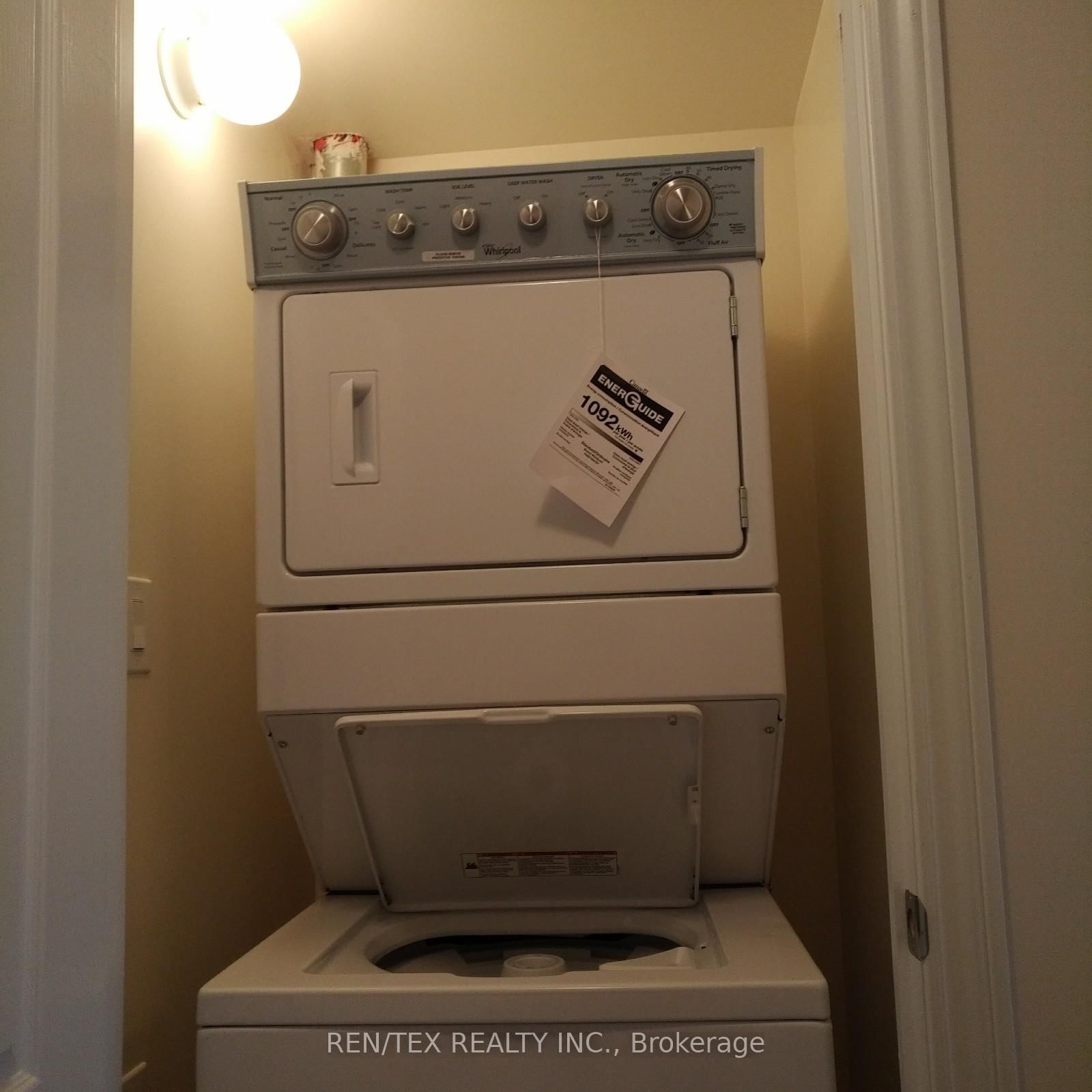 3865 Major Mackenzie Drive W, Unit 211 - Photo 18