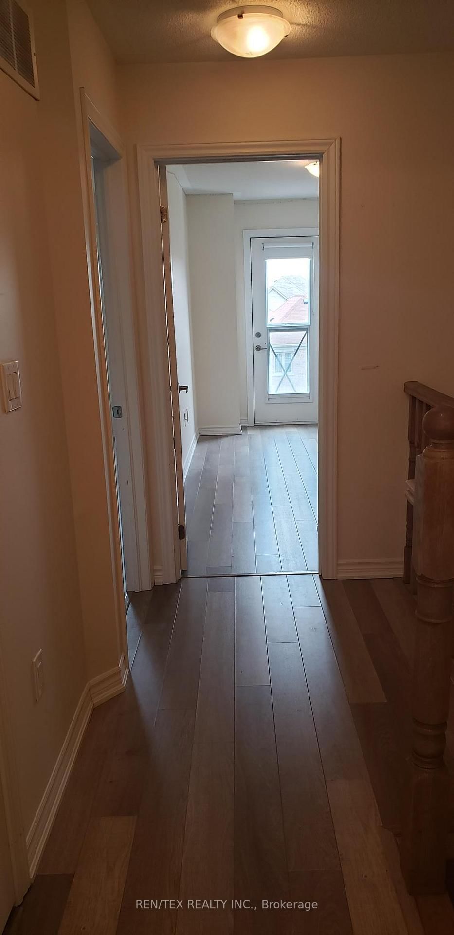 3865 Major Mackenzie Drive W, Unit 211 - Photo 8
