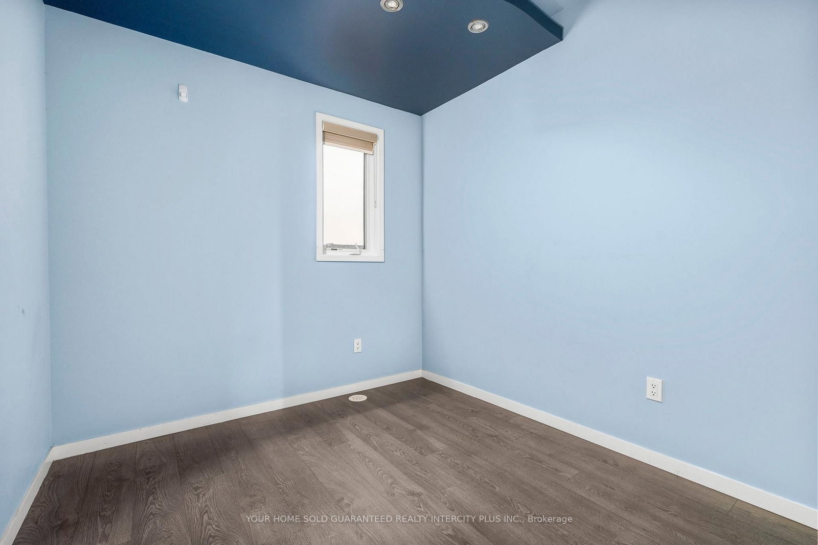 3910 Major Mackenzie Drive - Photo 37