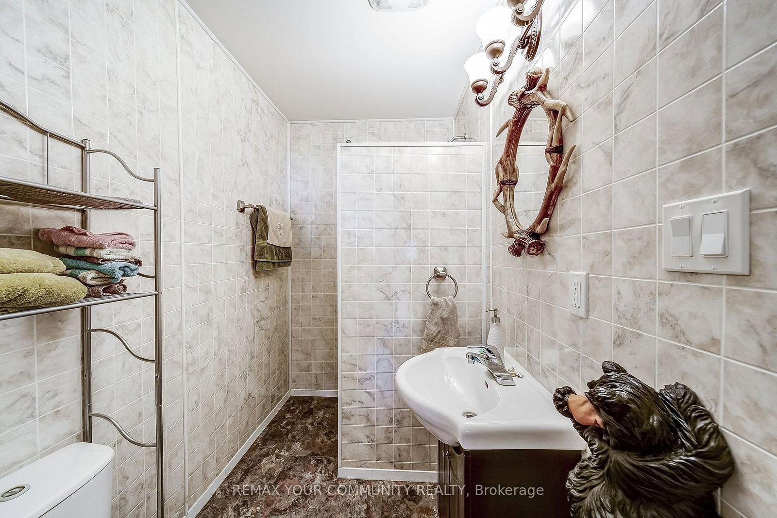1623 Chief Joseph Snake Road • Georgina Islands, ON photo 17