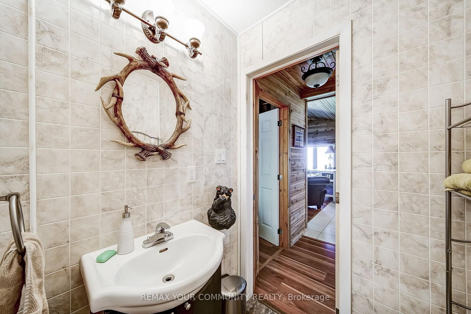 1623 Chief Joseph Snake Road • Georgina Islands, ON photo 19