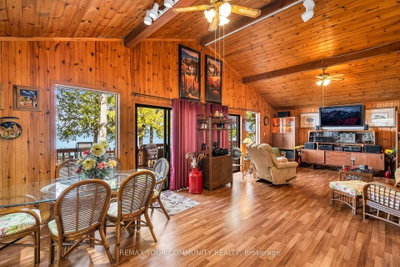 344 Loon Road E • Georgina Islands, ON photo 8