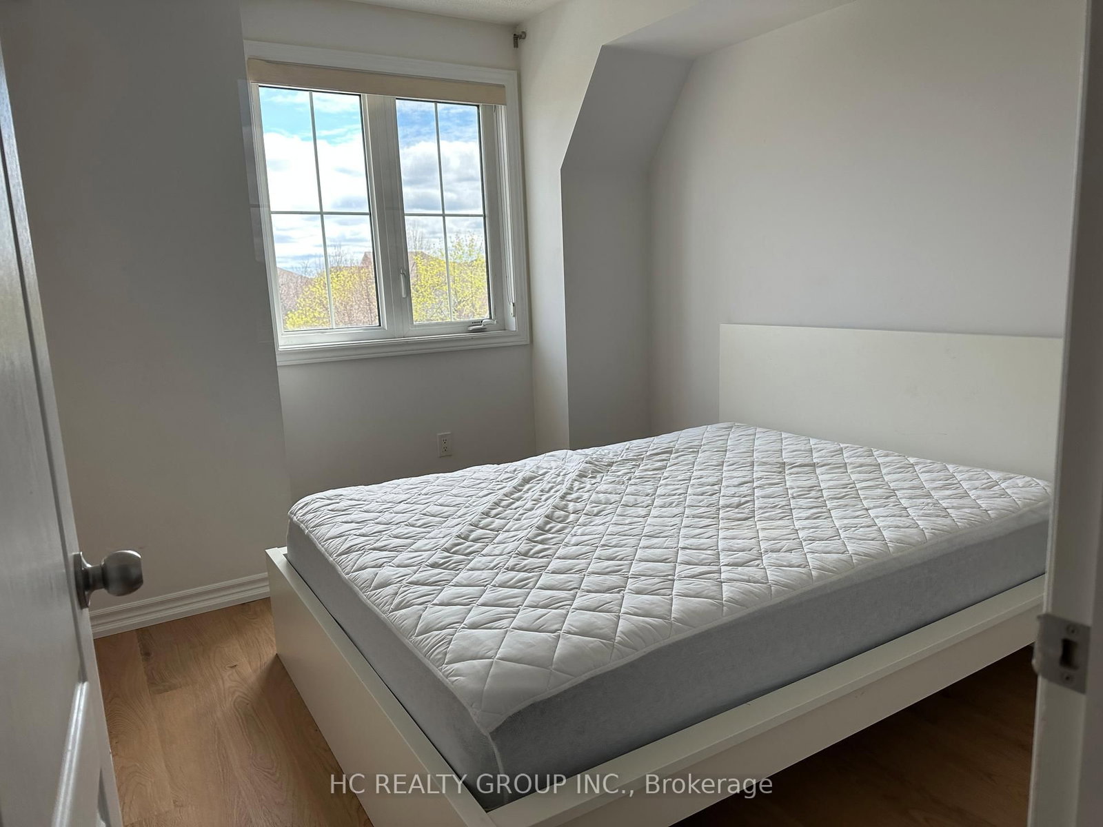 181 Parktree Drive, Unit 21-3rd floor bedroom - Photo 7