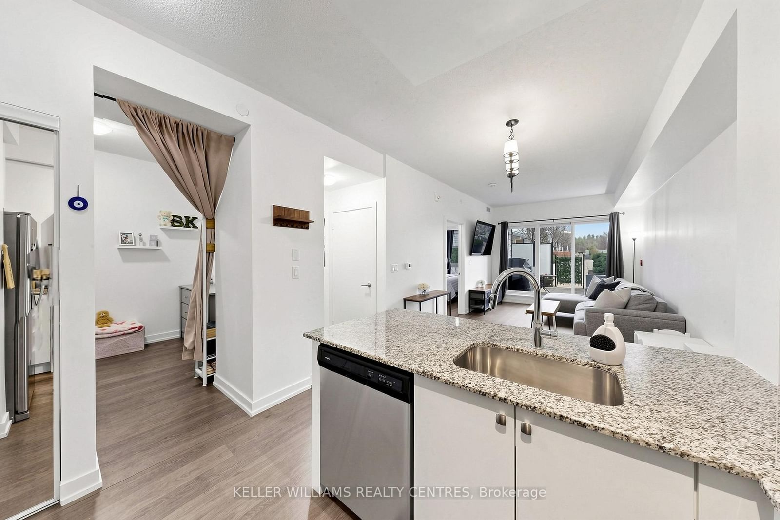 555 William Graham Drive • #101 • Aurora, ON photo 19