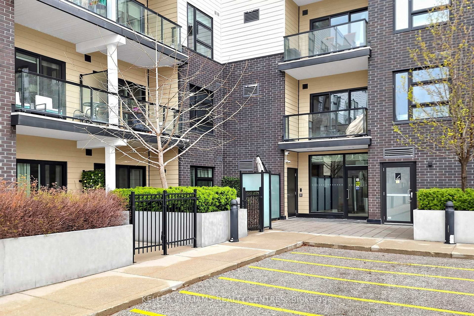 555 William Graham Drive • #101 • Aurora, ON photo 33
