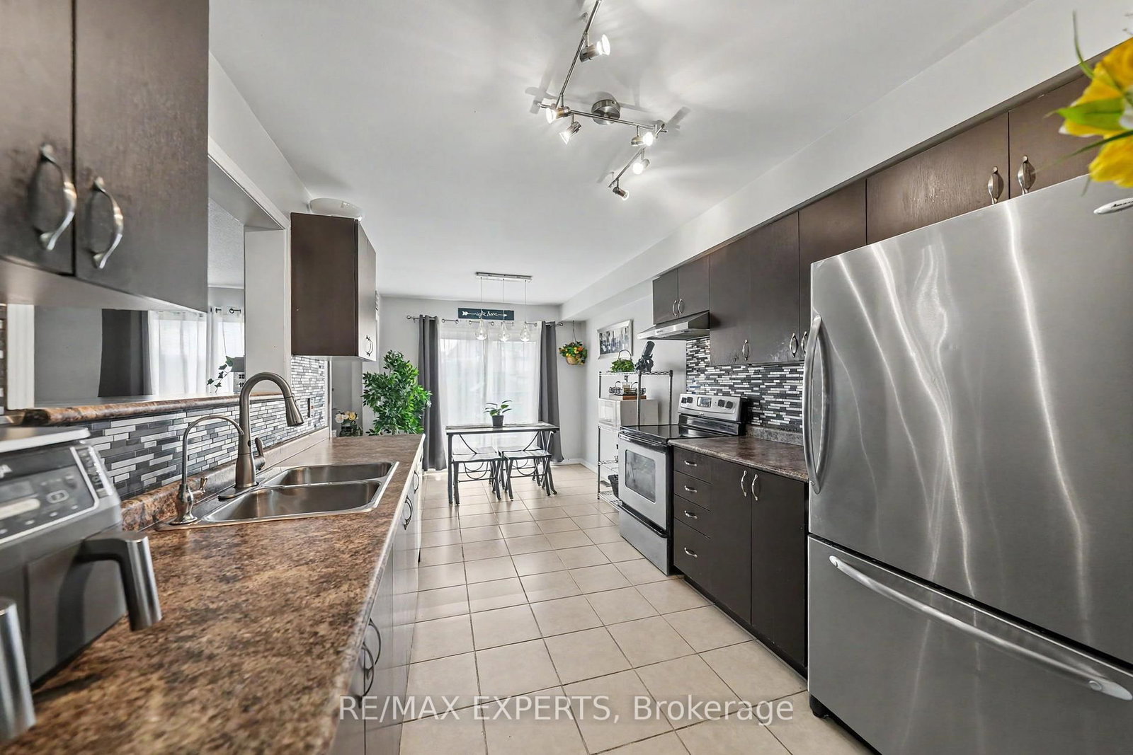 1261 Benson Street • Innisfil, ON photo 10
