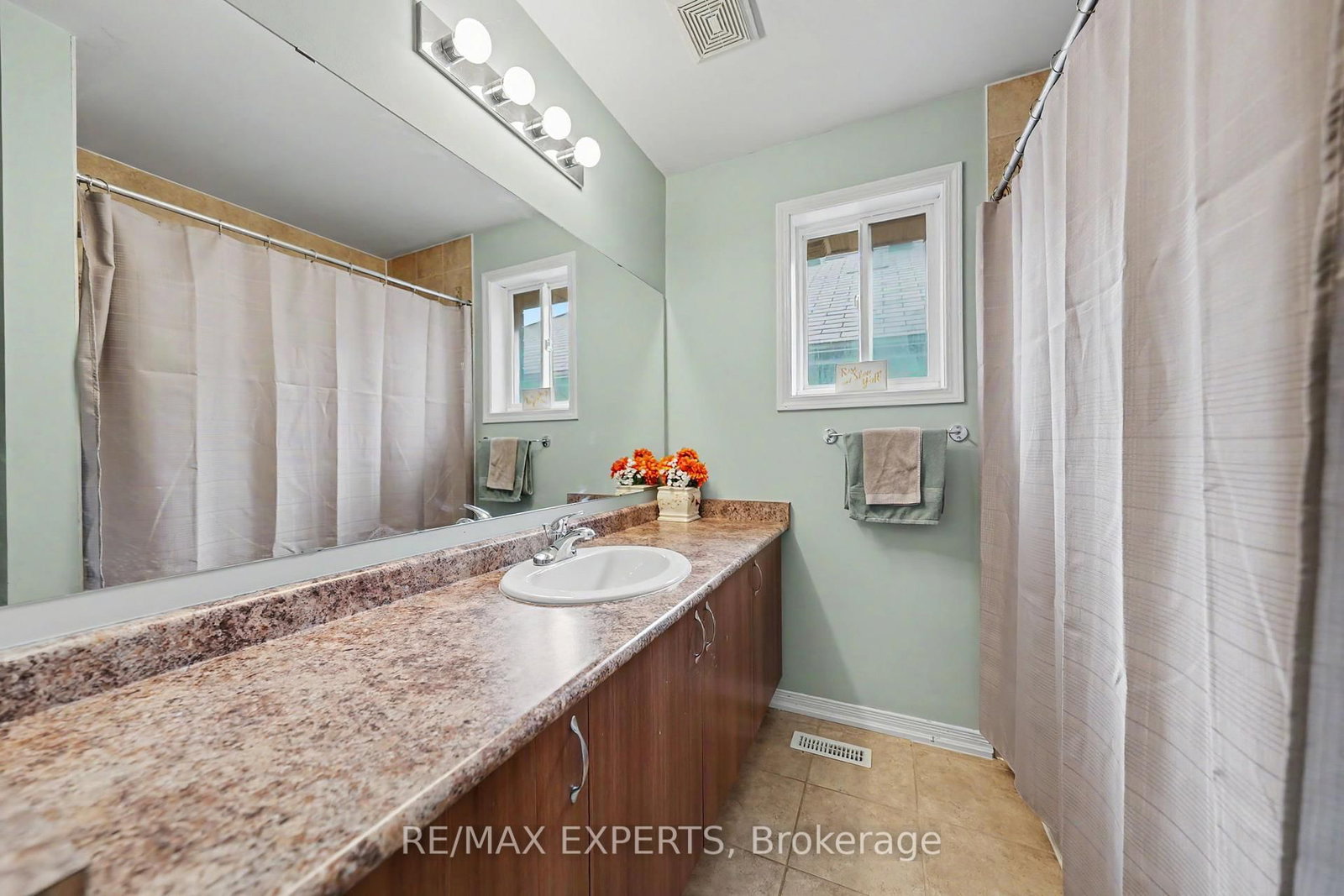 1261 Benson Street • Innisfil, ON photo 20