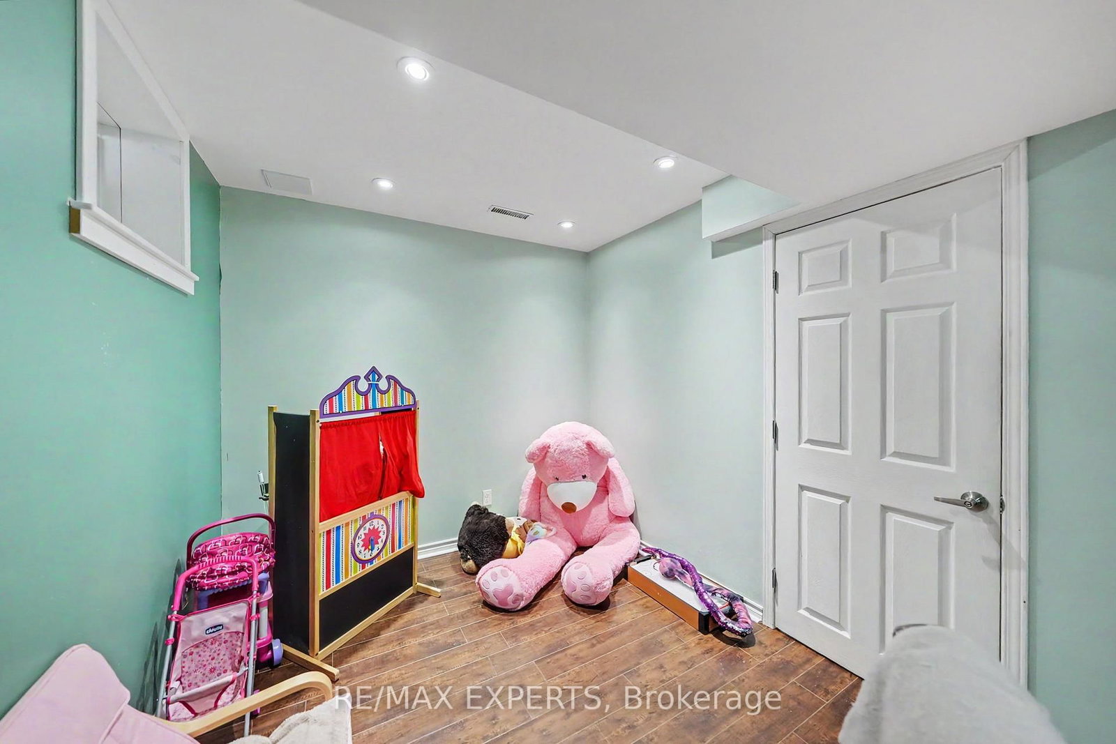 1261 Benson Street • Innisfil, ON photo 23