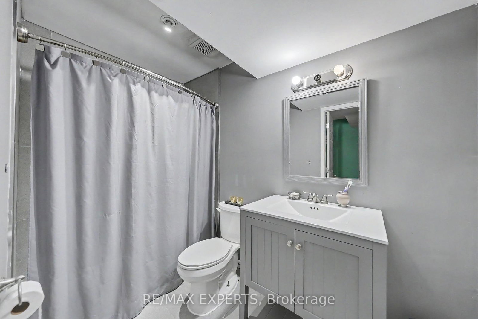 1261 Benson Street • Innisfil, ON photo 24