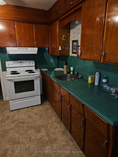 11419 Bathurst Street • Richmond Hill, ON photo 9