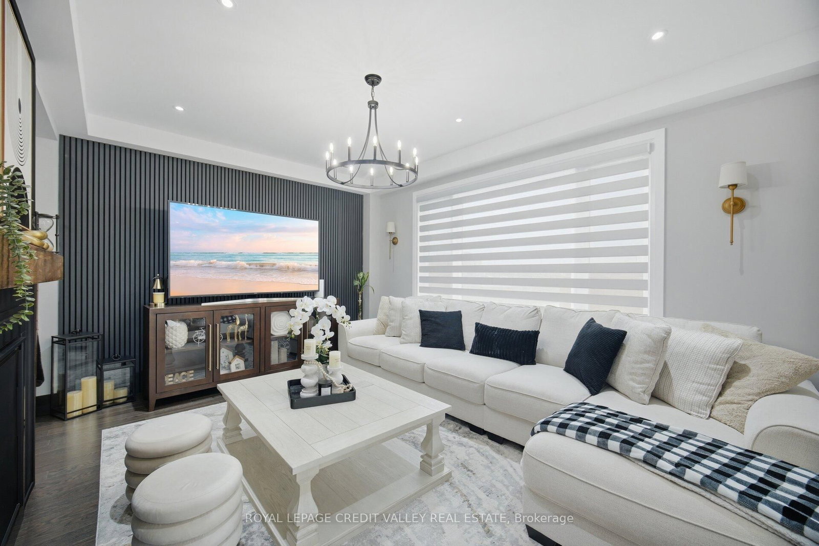 34 Felhazi Trail S • Essa, ON photo 13