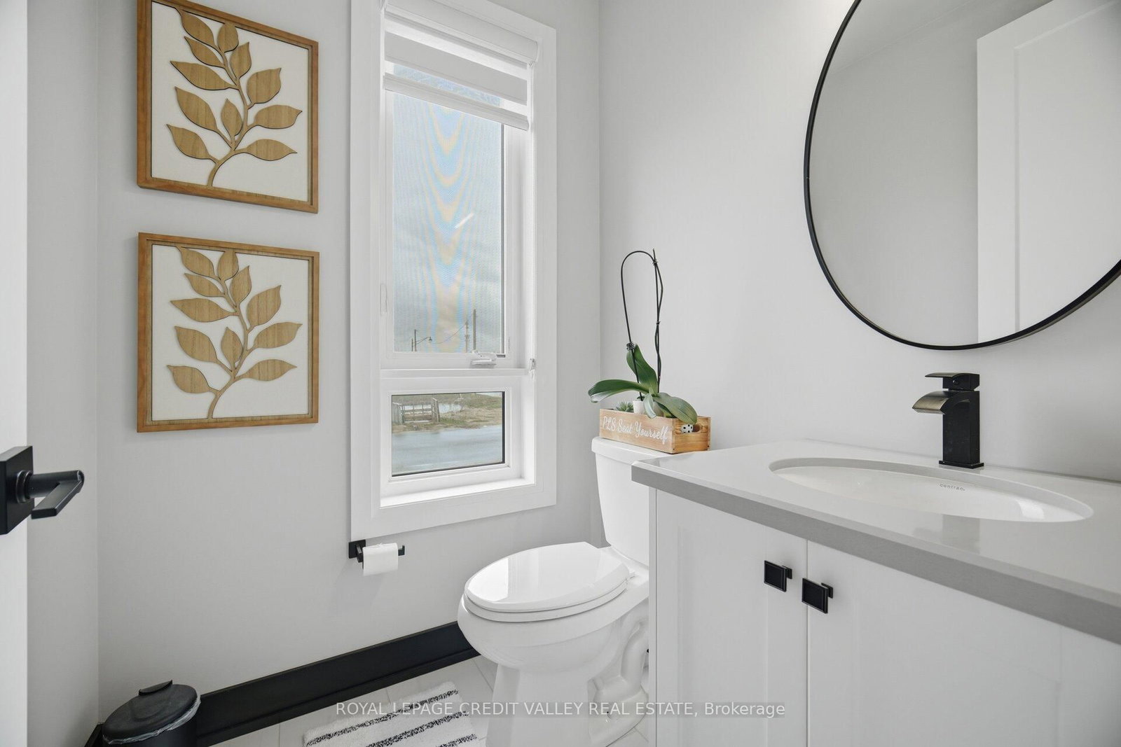 34 Felhazi Trail S • Essa, ON photo 20