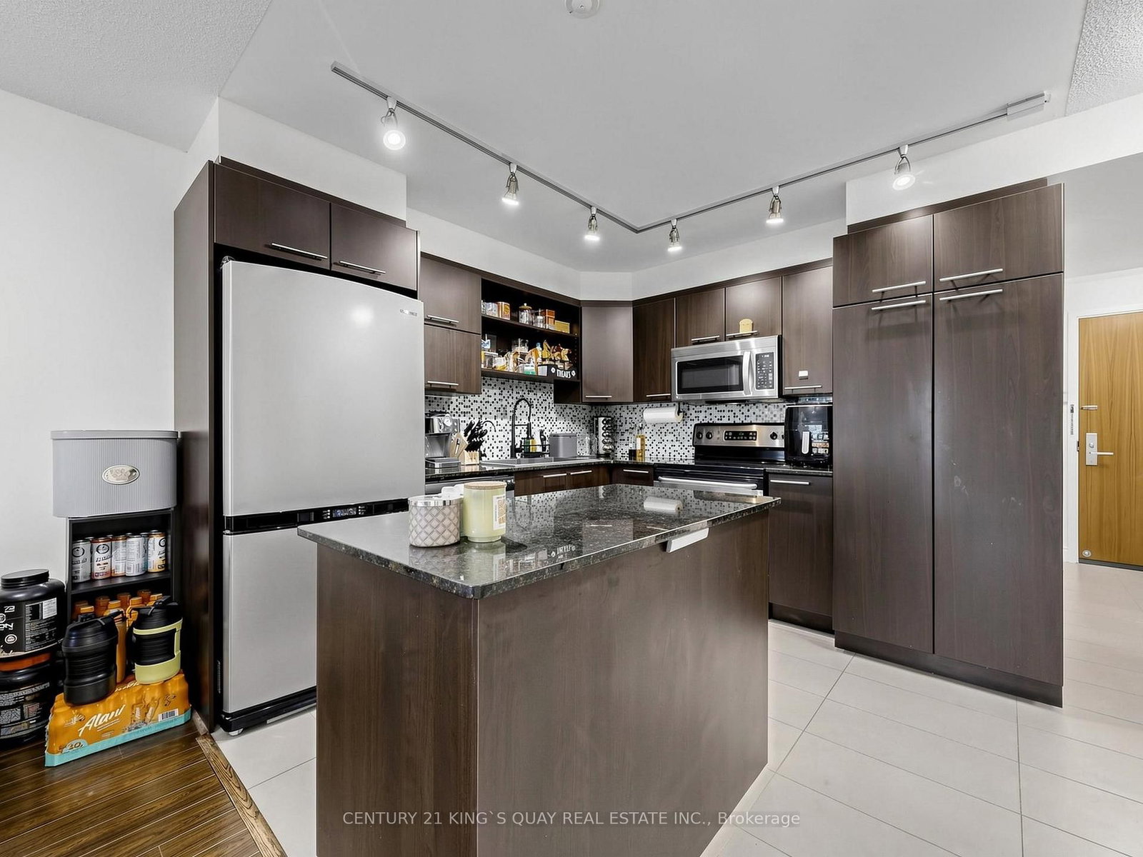 37 Galleria Parkway, Unit 602 - Photo 17