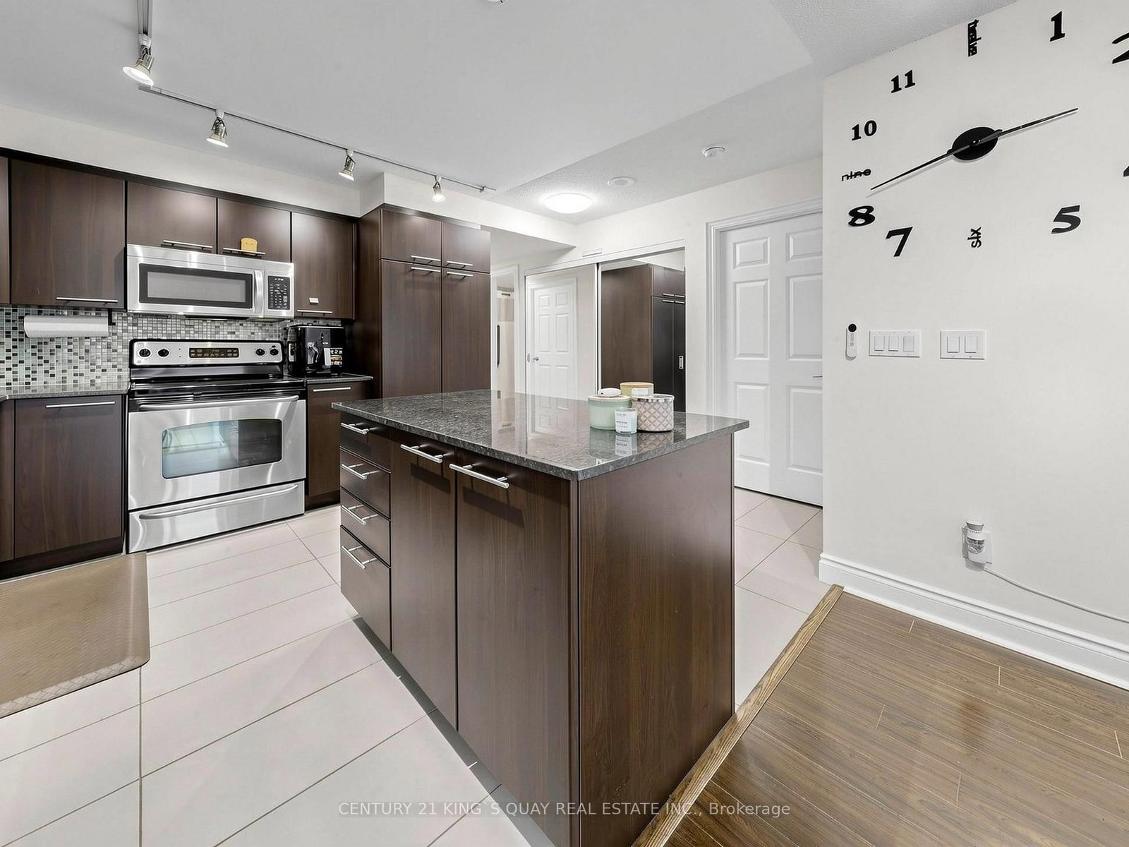37 Galleria Parkway, Unit 602 - Photo 18