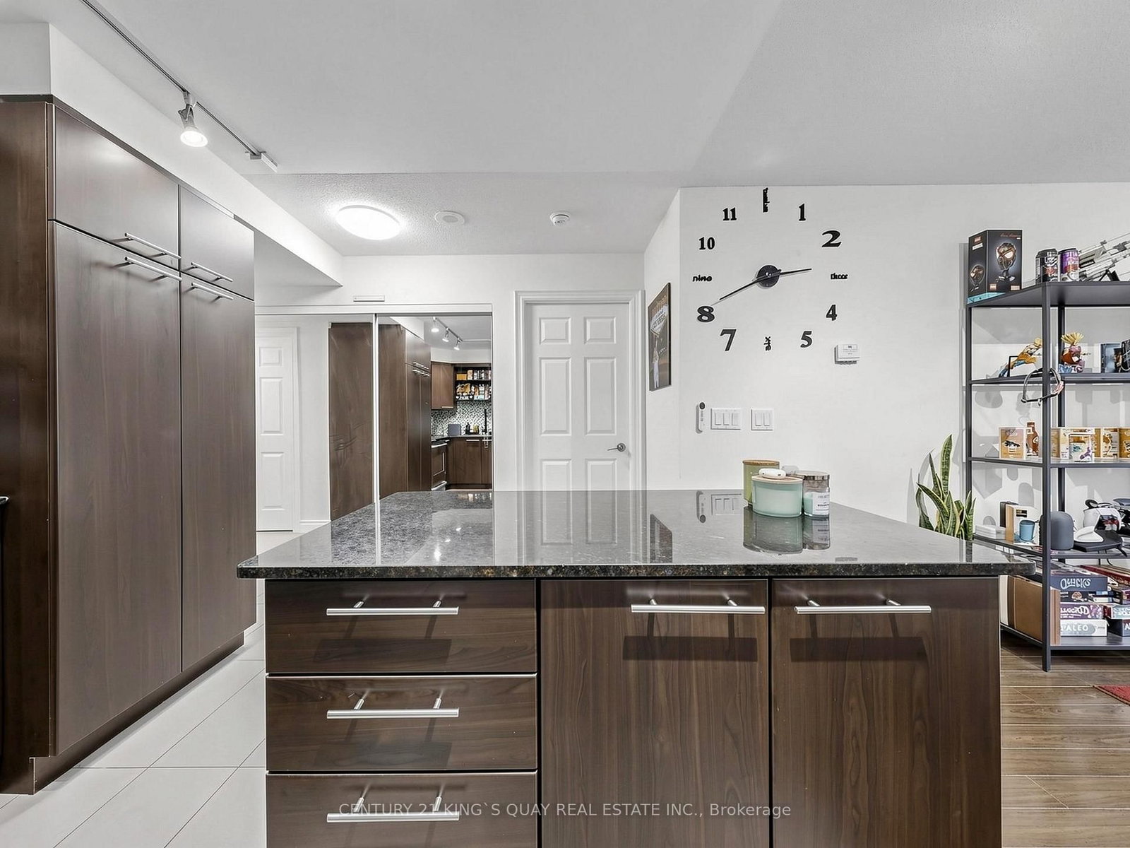 37 Galleria Parkway, Unit 602 - Photo 22