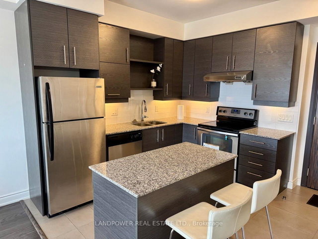 605 - 325 South Park Road