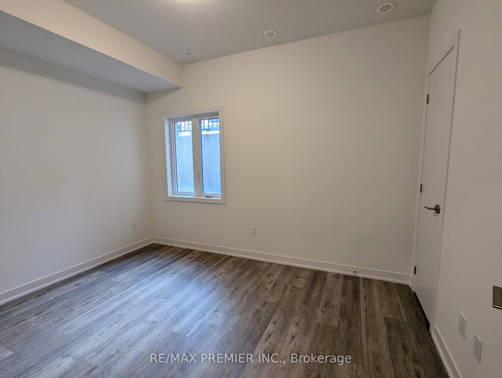 9 Steckley House Lane, Unit 513 - Photo 12