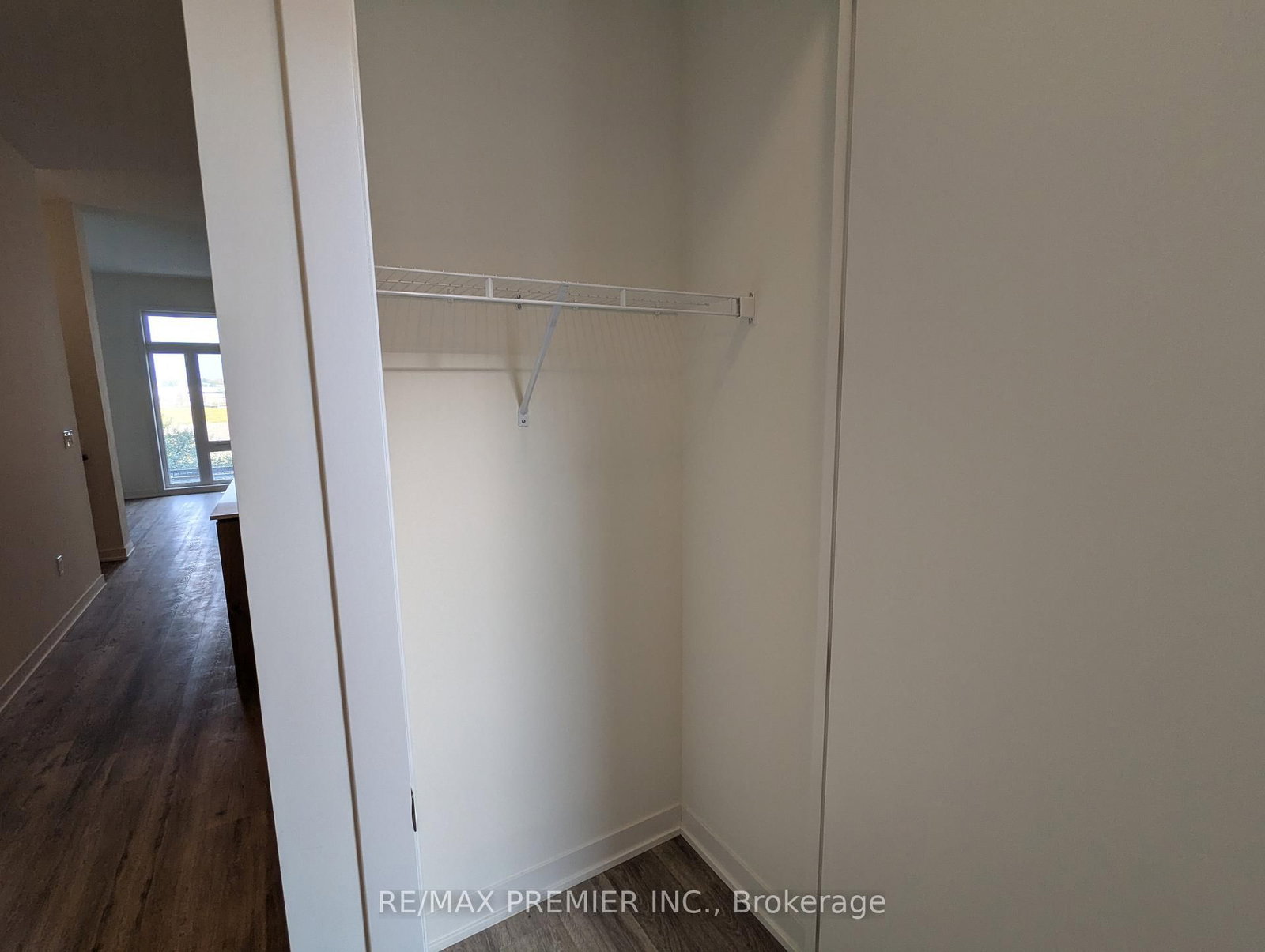 9 Steckley House Lane, Unit 513 - Photo 2