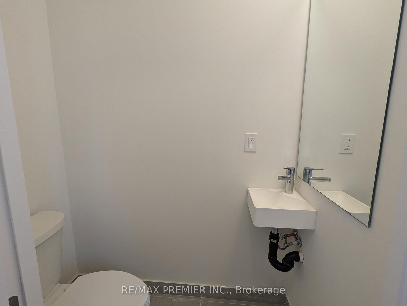 9 Steckley House Lane, Unit 513 - Photo 3