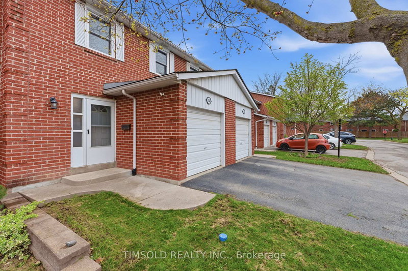 14 Gordon Way, Markham, L3T 5A2 | Image 3