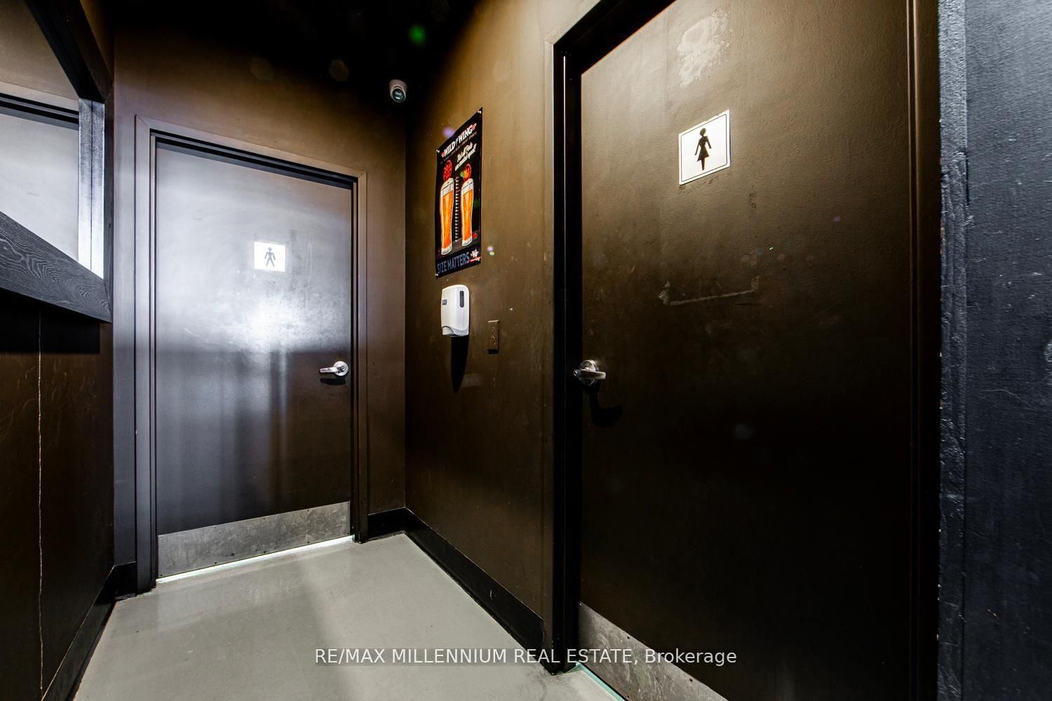 15 Ringwood Drive, Unit 2 - Photo 9