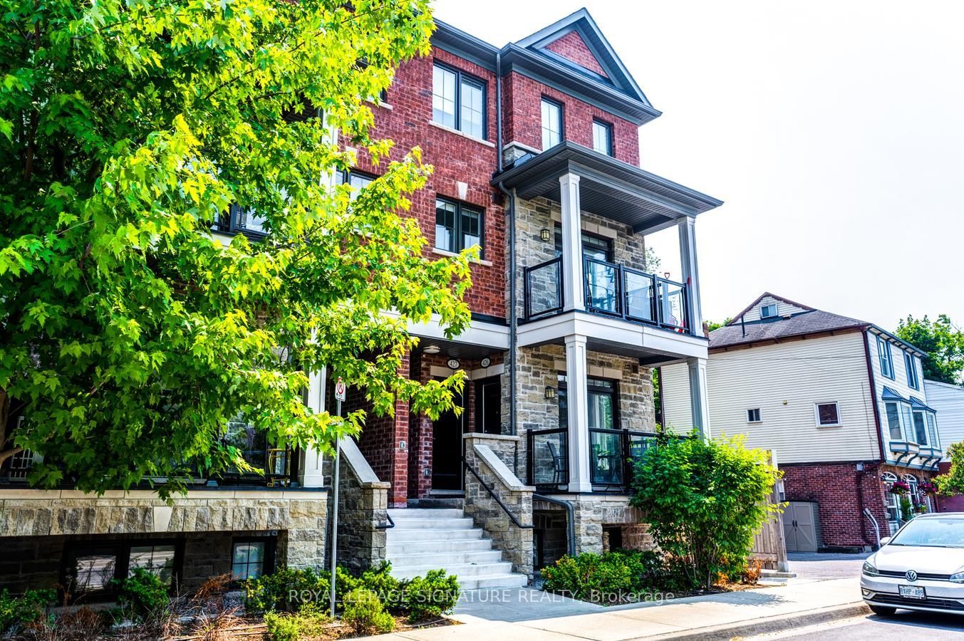 201 Pine Grove Rd Pine, Unit 426