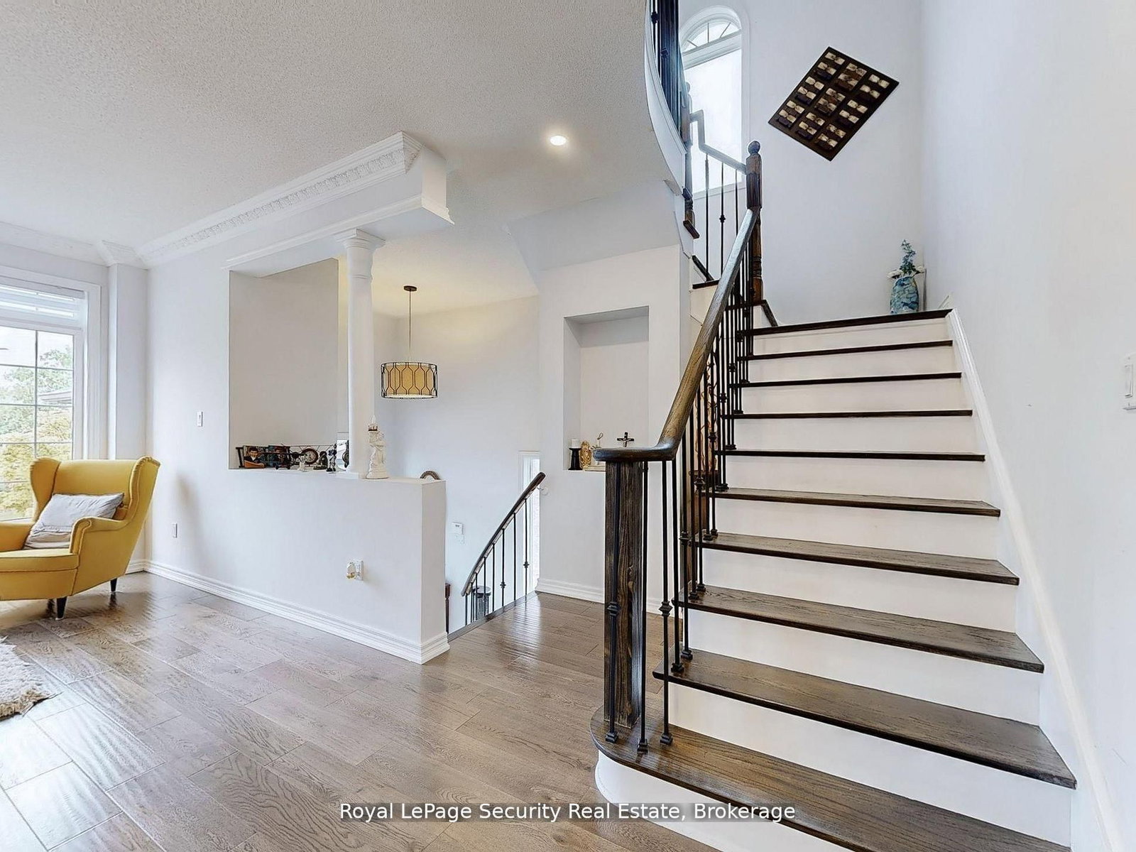 128 Daiseyfield Crescent - Photo 23