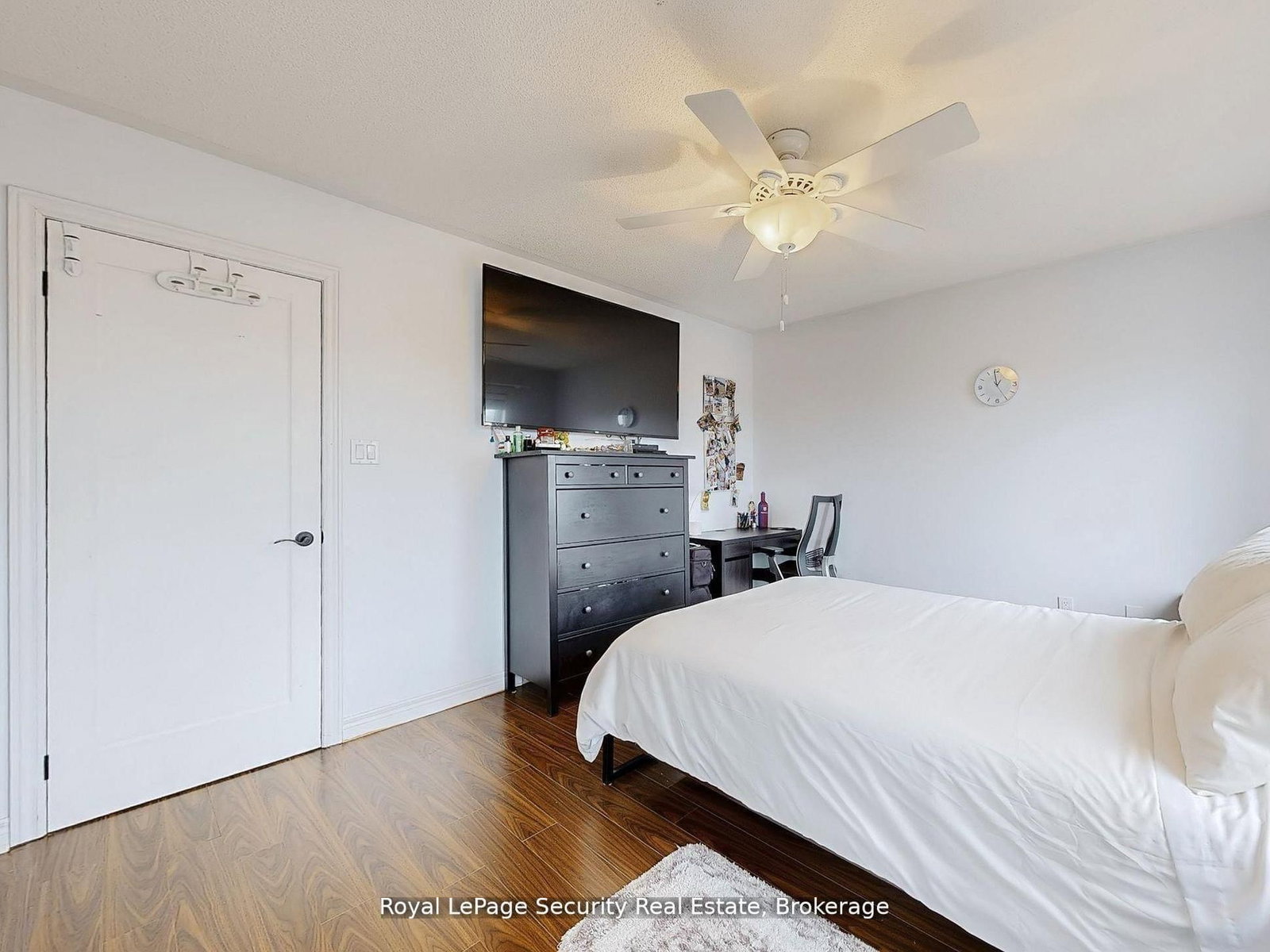 128 Daiseyfield Crescent - Photo 34