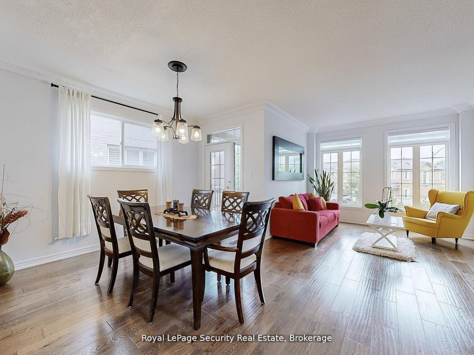 128 Daiseyfield Crescent - Photo 9