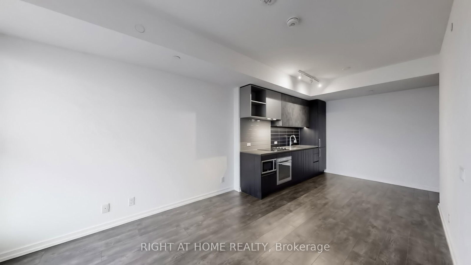 1000 Portage Parkway, Unit 902 - Photo 22