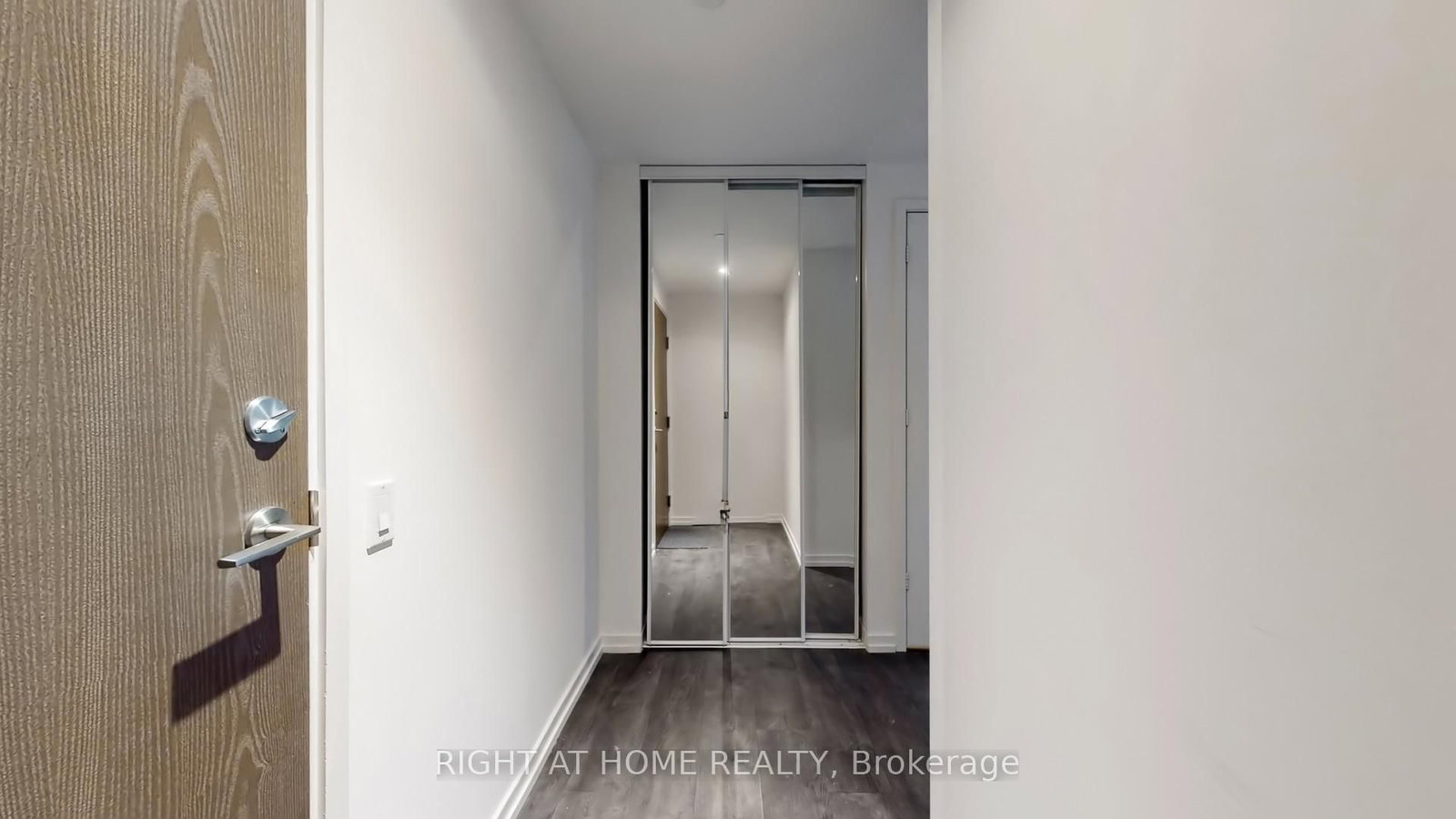 1000 Portage Parkway, Unit 902 - Photo 35