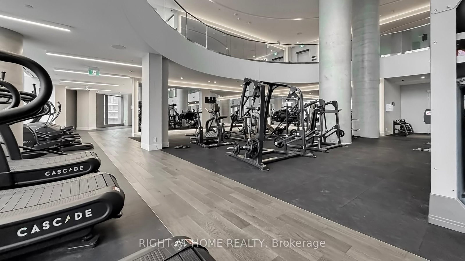 1000 Portage Parkway, Unit 902 - Photo 36
