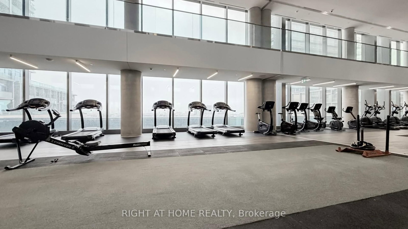 1000 Portage Parkway, Unit 902 - Photo 38