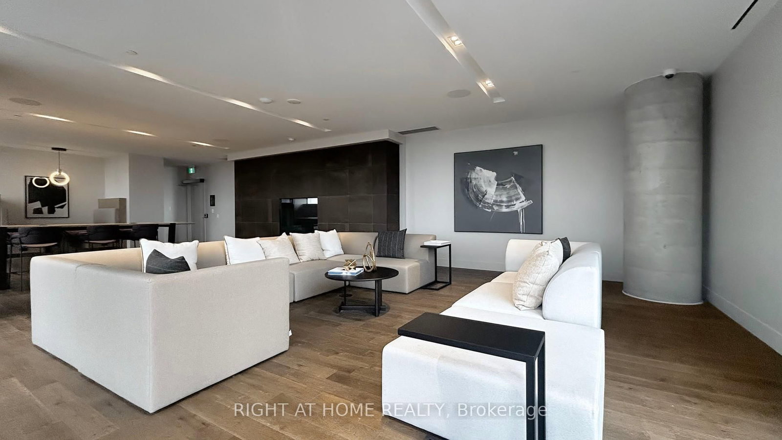 1000 Portage Parkway, Unit 902 - Photo 41