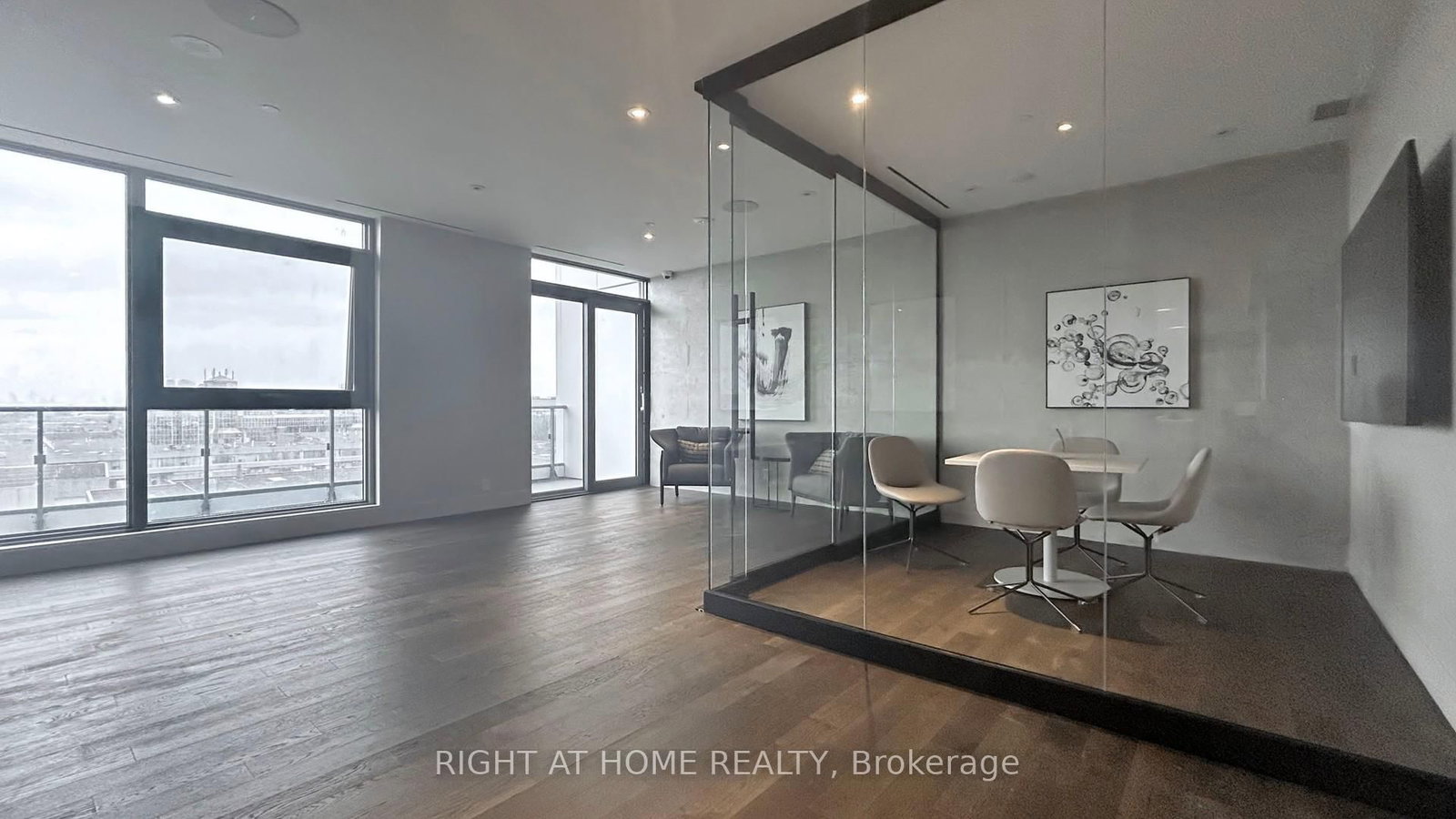 1000 Portage Parkway, Unit 902 - Photo 43