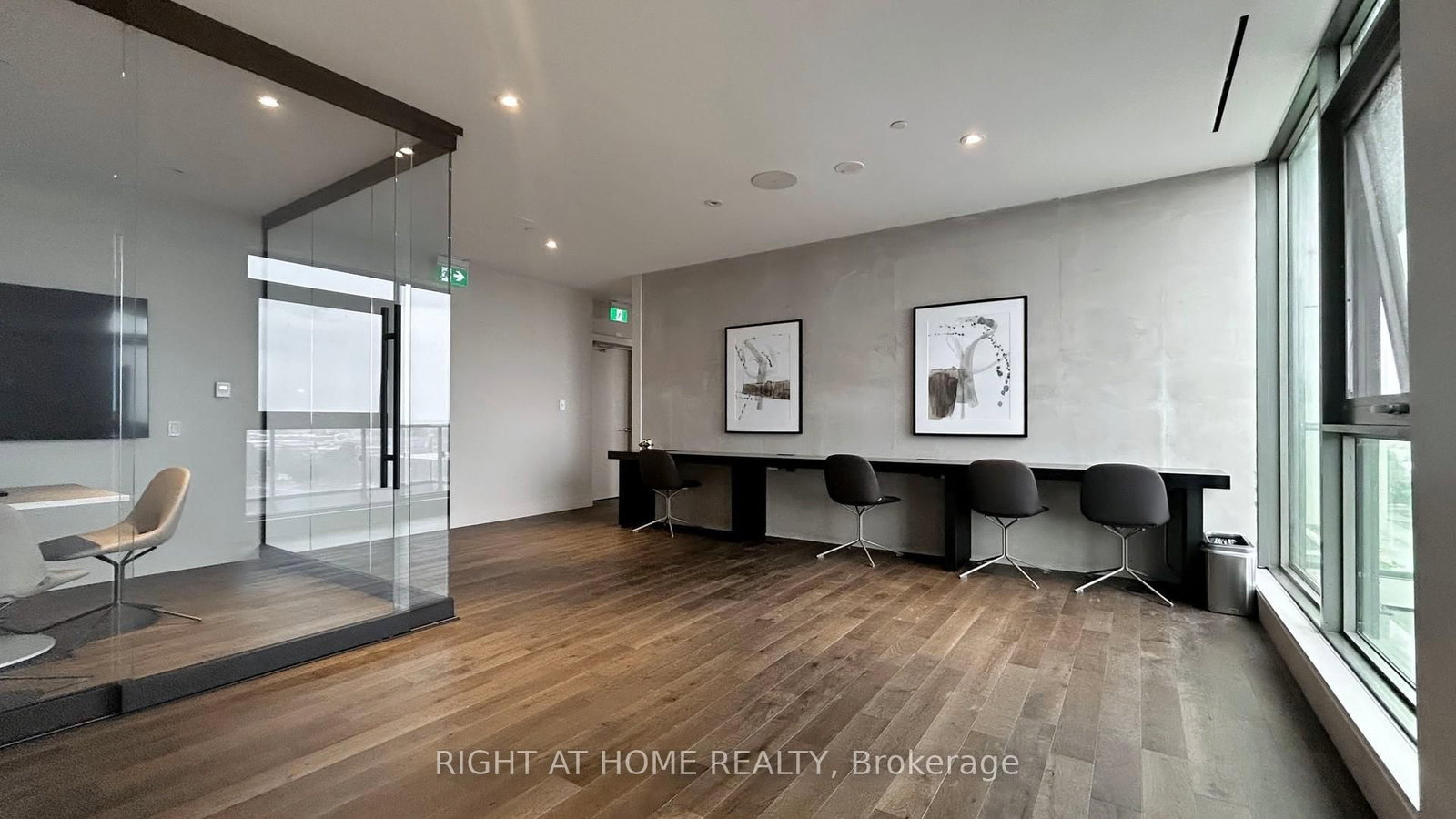 1000 Portage Parkway, Unit 902 - Photo 46