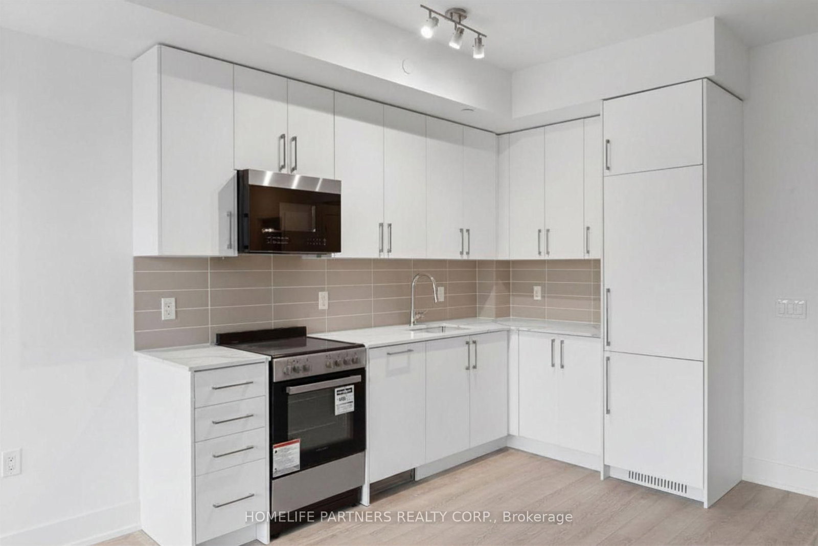 2075 King Road, Unit 206 - Photo 7