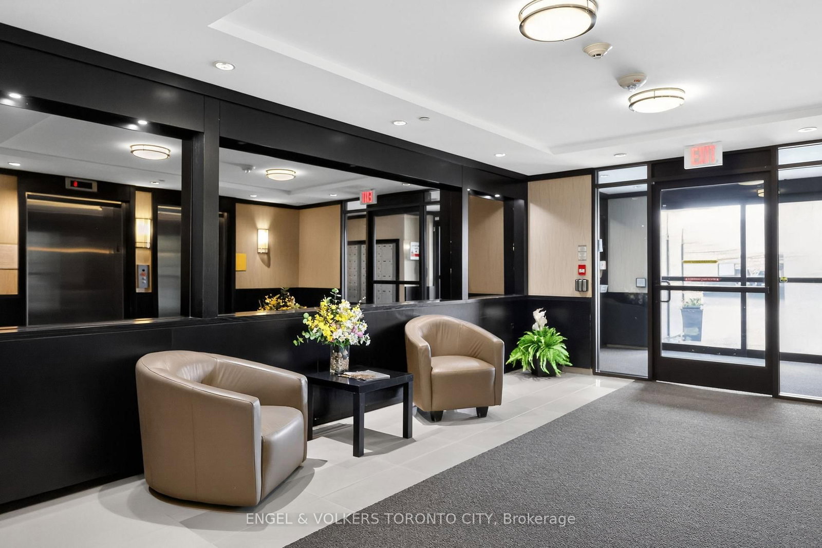 149 Church Street, Unit 503 - Photo 3