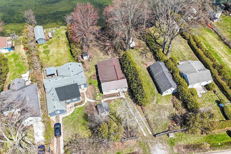 108 Moore's Beach Road