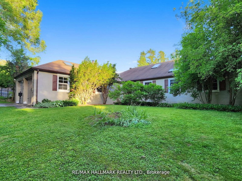 109 Highland Lane, Richmond Hill, L4C 3S1 | Image 3