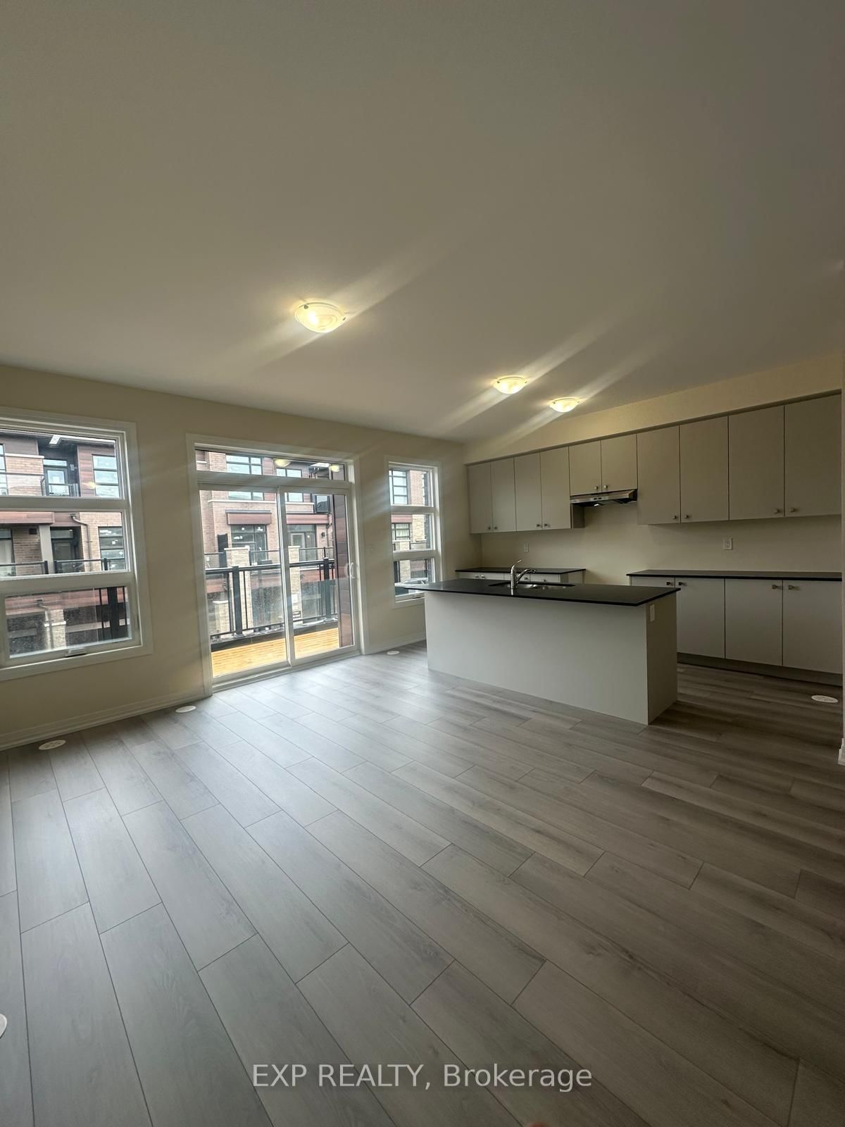 37 Harold Wilson Lane