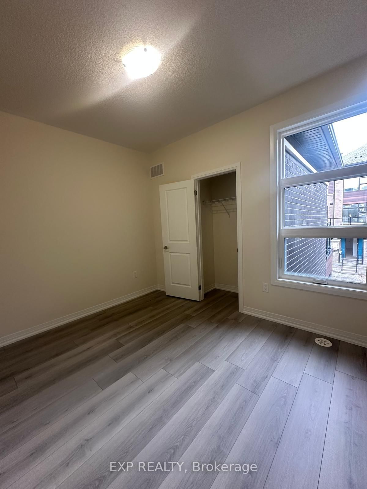 37 Harold Wilson Lane - Photo 9