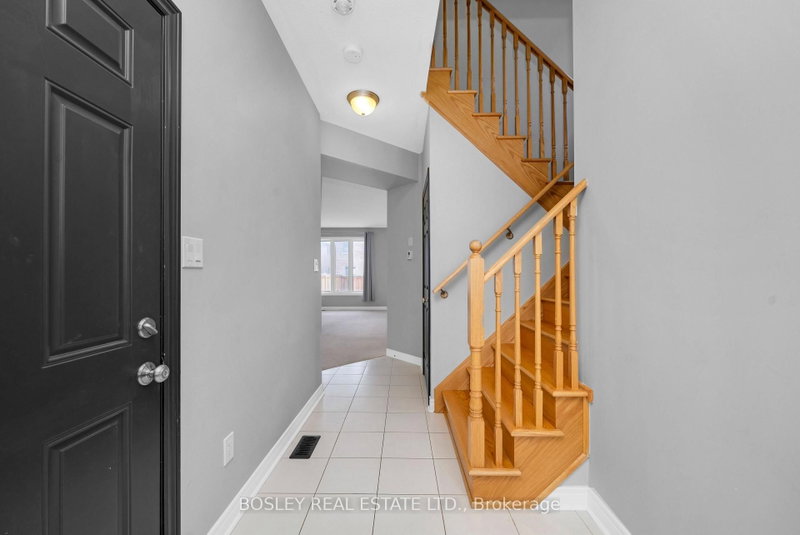 24 Schwalm Crescent
