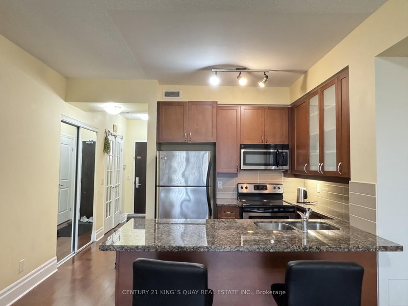 208 - 57 Upper Duke Cres, Markham, L6G 0B9 | Image 3