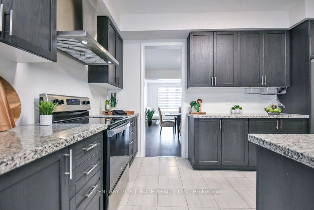 1521 Broderick Street • Innisfil, ON photo 12