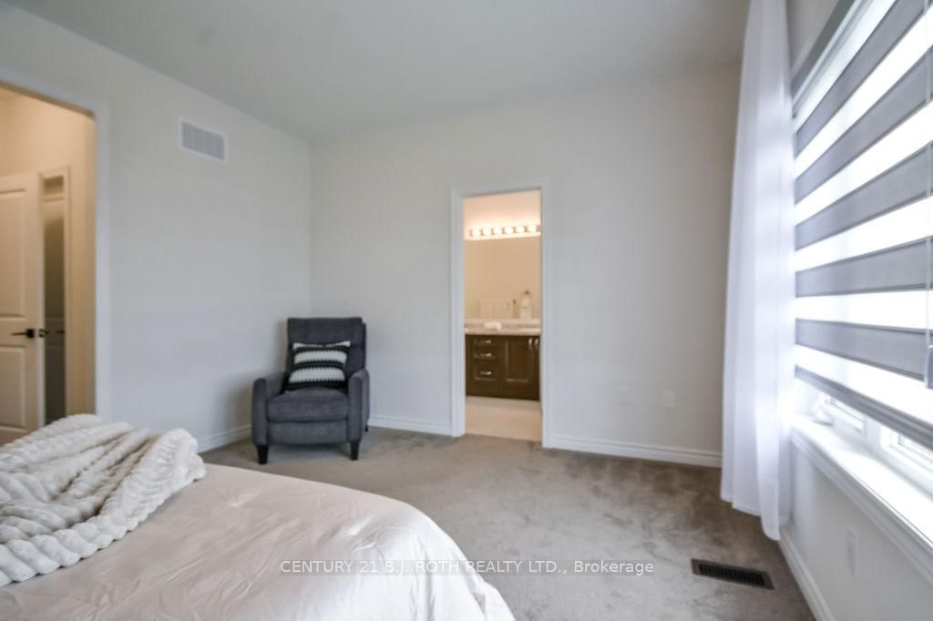 1521 Broderick Street • Innisfil, ON photo 22