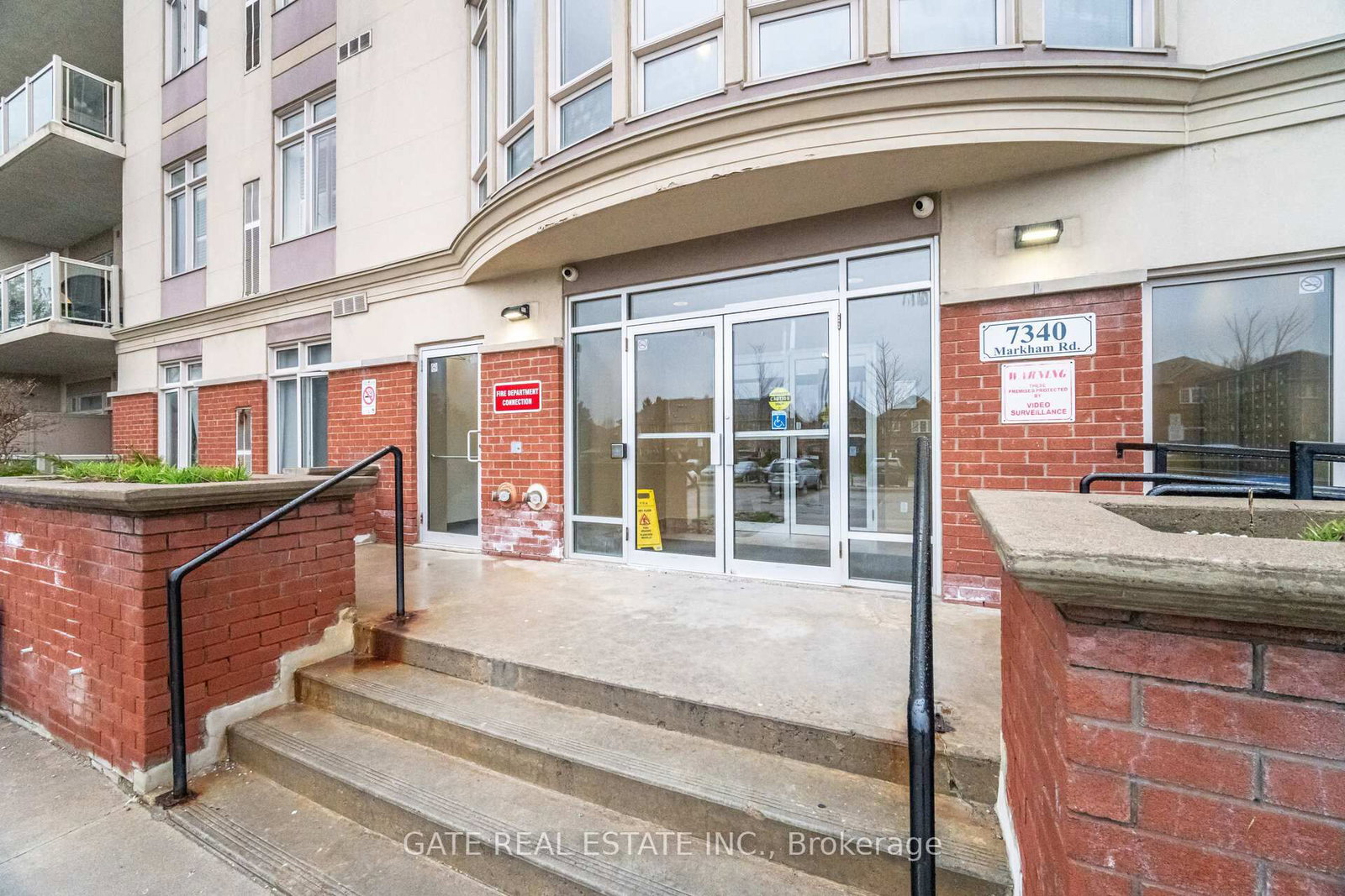 7340 Markham Road, Unit 104 - Photo 4